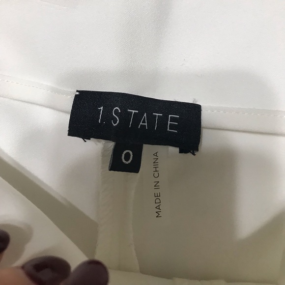 White shorts! - Picture 3 of 3